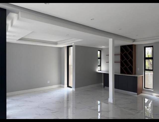 5 BEDROOM CLUSTER FOR SALE IN MORNINGSIDE